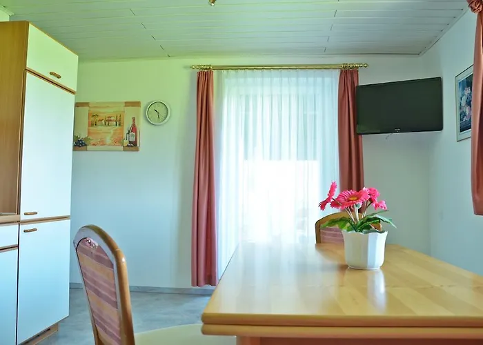 Annemarie Sankt Kanzian am Klopeiner See